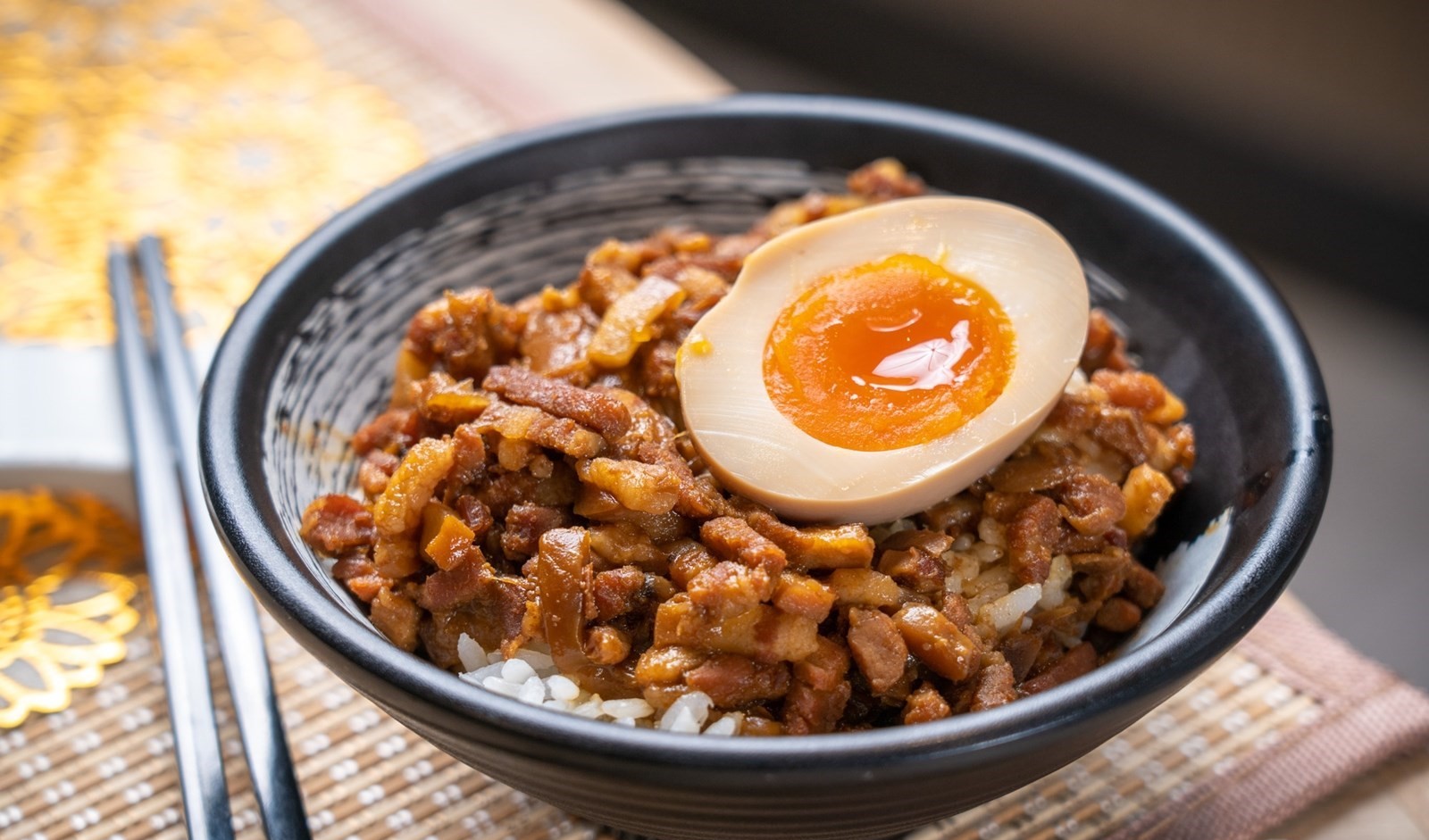 公司頂讓,公司賣盤,中小企資助,創業基金支援,出讓頂手生意,政府資助項目,香港買生意,香港資助項目